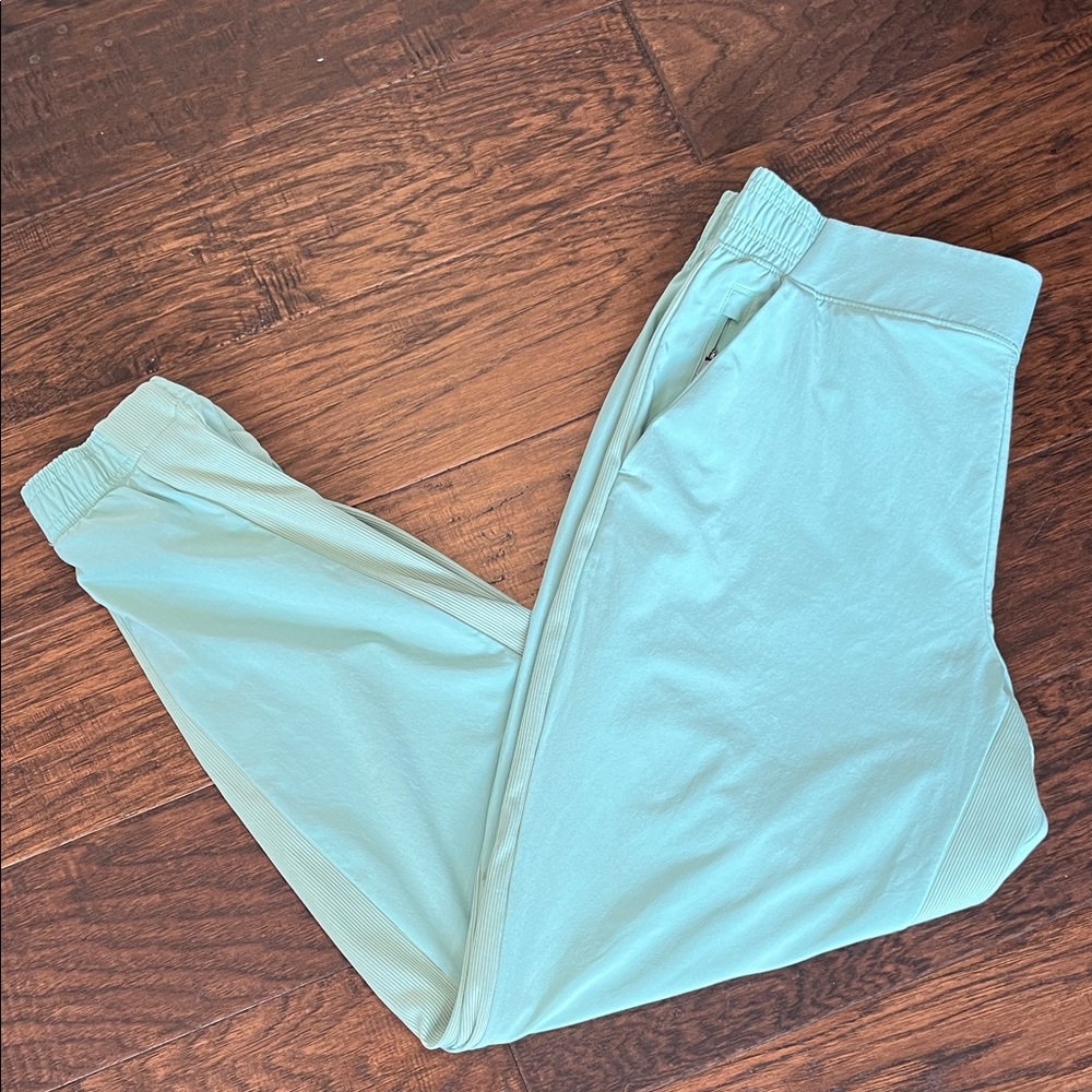 Athleta Light Green Pants